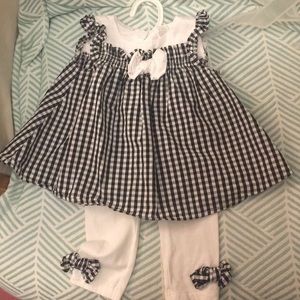 Black and white outfit